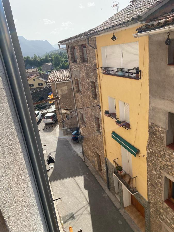 Ca L'Aiet Lägenhet La Pobla de Lillet Exteriör bild